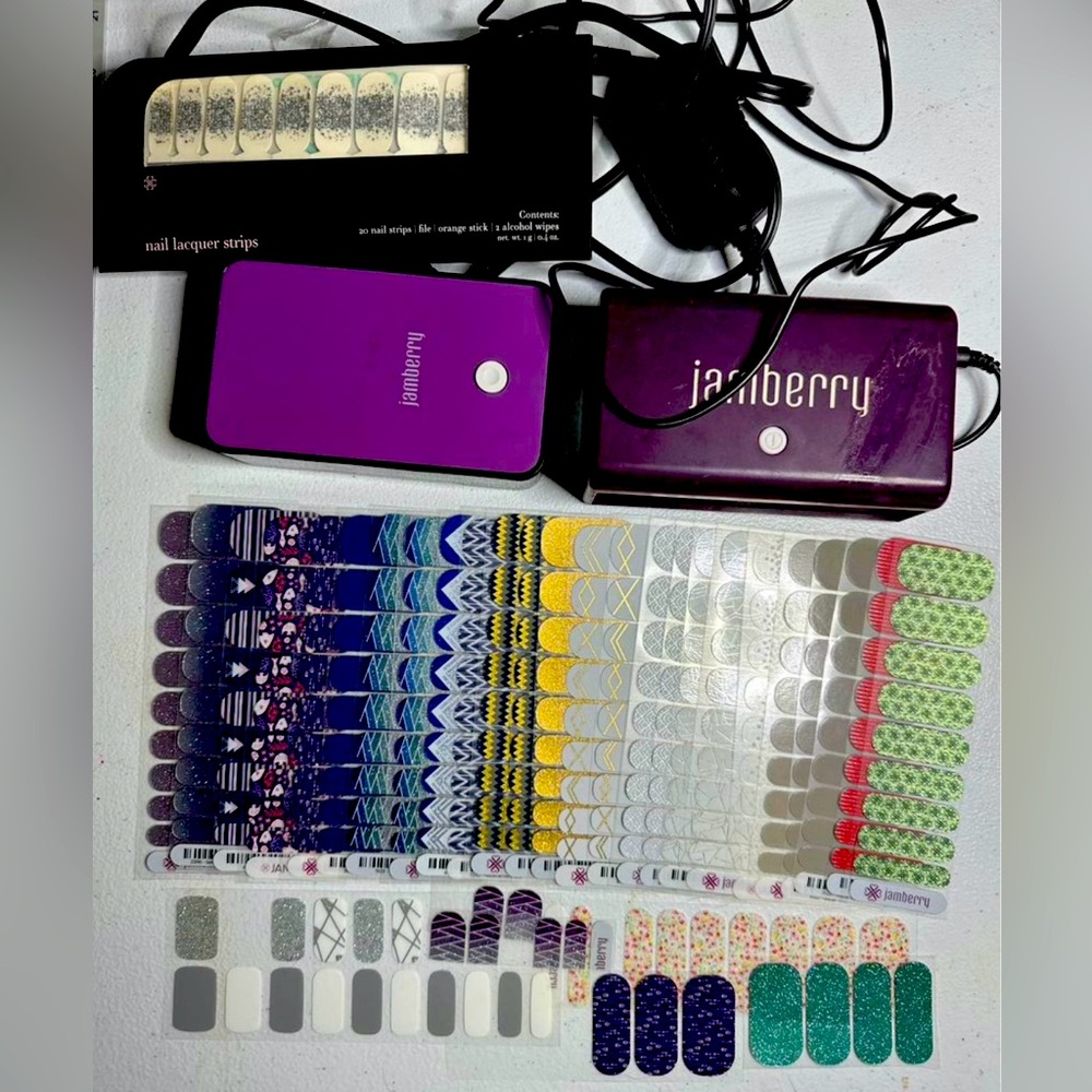 25+ Sheets of nail wraps and more